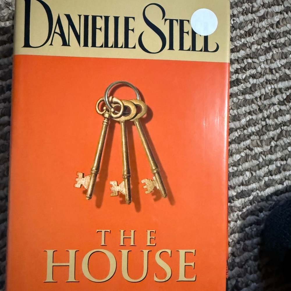 Danielle Steel 'The House' Book - hardcover